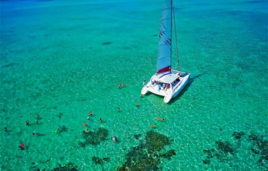 3 Islands Catamaran Cruise