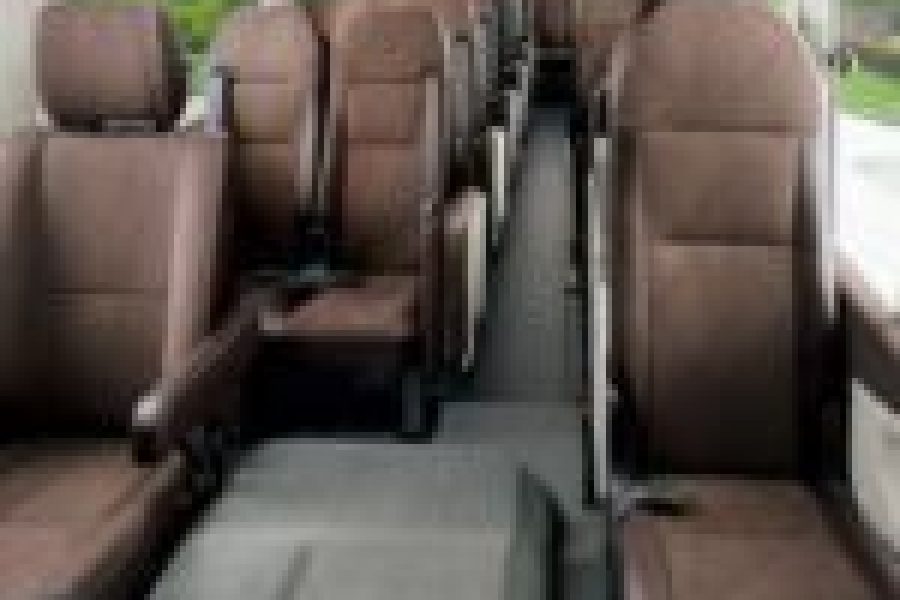 22 Seater Minibus