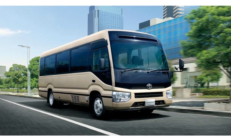 22 Seater Minibus