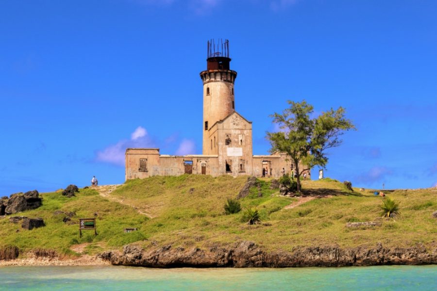 5 Islands speedboat cruise